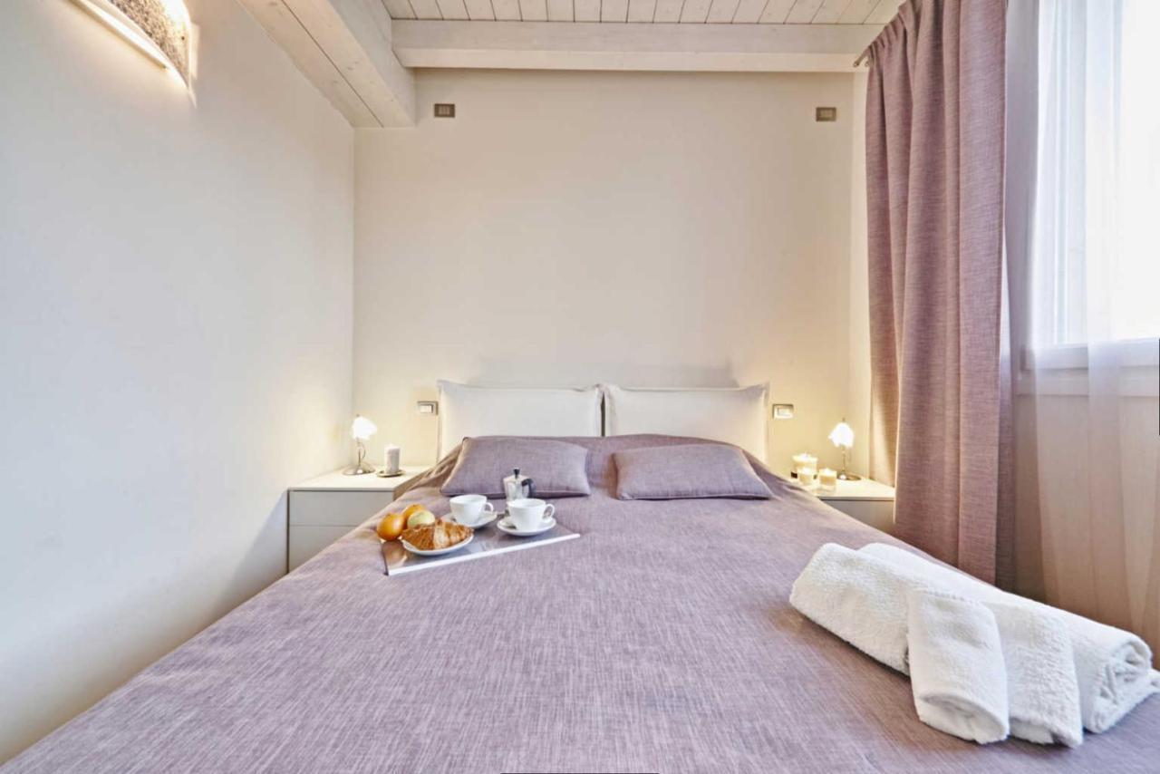 Warda A6 Apartment Desenzano del Garda Exterior foto